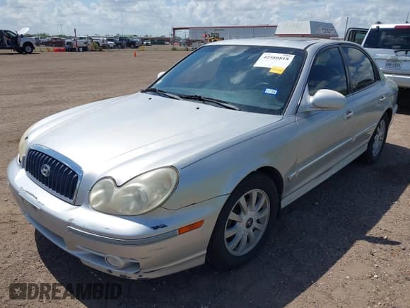 ✅ 2004 Hyundai Sonata GLS • VIN: KMHWF35H84A087988 • Lot: 42580818. Listed on IAAI with 101,158 mi. Free auction sales archive from the USA and detailed vehicle history report at DreamBid. Image 2.
