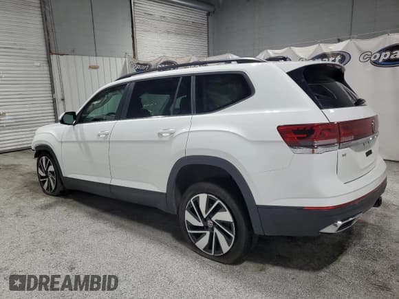 ✅ 2025 Volkswagen Atlas SE • VIN: 1V2HR2CA4SC538015 • Лот: 89688645. Опубликован ранее на Copart с пробегом 20 484 миль. Бесплатный доступ к архиву аукционных продаж из США и подробный отчёт об истории автомобиля на DreamBid. Изображение 2.