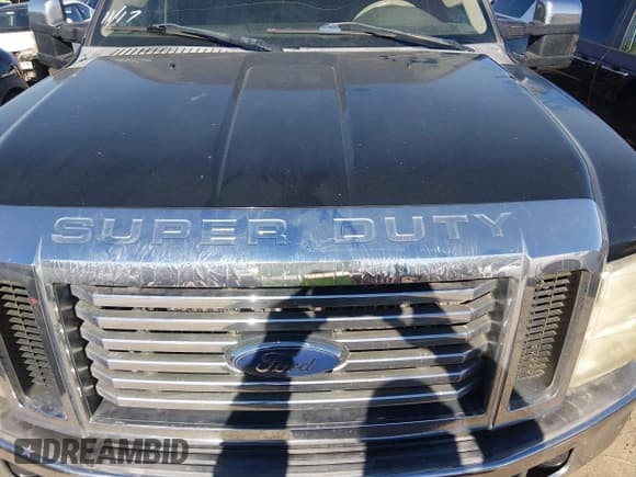 ✅ 2008 Ford F-250 XL • VIN: 1FTSW21R28EC25096 • Lot: 43741161. Wystawiony na IAAI z przebiegiem Nie podano. Bezpłatny archiwum sprzedaży aukcyjnych z USA i szczegółowy raport historii pojazdu na DreamBid. Zdjęcie 10.