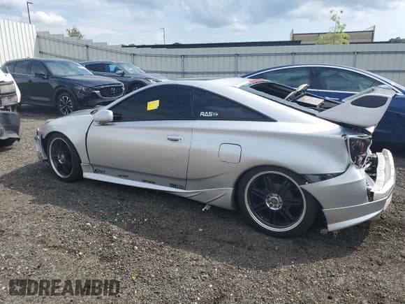 ✅ 2001 Toyota Celica GT • VIN: JTDDR32T810092556 • Lot: 63412055. Wystawiony na Copart z przebiegiem Nie podano. Bezpłatny archiwum sprzedaży aukcyjnych z USA i szczegółowy raport historii pojazdu na DreamBid. Zdjęcie 2.