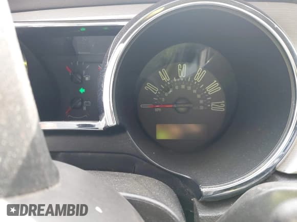 ✅ 2005 Ford Mustang Deluxe • VIN: 1ZVFT80NX55119807 • Lot: 43713021. Listed on IAAI with Not provided. Free auction sales archive from the USA and detailed vehicle history report at DreamBid. Image 7.