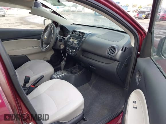 ✅ 2017 Mitsubishi Mirage ES • VIN: ML32F3FJ3HHF13321 • Lot: 41882013. Listed on IAAI with 44,927 mi. Free auction sales archive from the USA and detailed vehicle history report at DreamBid. Image 5.