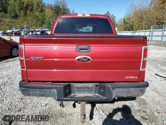 ✅ 2011 Ford F-150 XL • VIN: 1FTFW1EF4BFC73051 • Lot: 87422665. Wystawiony na Copart z przebiegiem 206 846 mil. Bezpłatny archiwum sprzedaży aukcyjnych z USA i szczegółowy raport historii pojazdu na DreamBid. Zdjęcie 6.