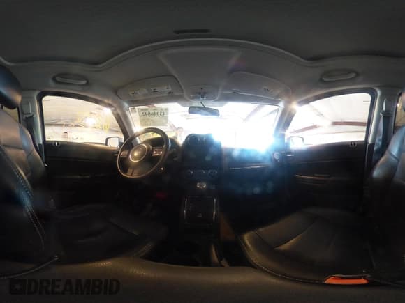 ✅ 2016 Jeep Patriot High Altitude • VIN: 1C4NJRFB7GD586294 • Lot: 43046842. Wystawiony na IAAI z przebiegiem 178 429 mil. Bezpłatny archiwum sprzedaży aukcyjnych z USA i szczegółowy raport historii pojazdu na DreamBid. Zdjęcie 18.