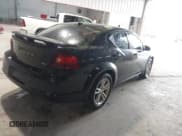 ✅ 2013 Dodge Avenger SXT • VIN: 1C3CDZCG9DN760570 • Lot: 43835503. Wystawiony na IAAI z przebiegiem 190 473 mil. Bezpłatny archiwum sprzedaży aukcyjnych z USA i szczegółowy raport historii pojazdu na DreamBid. Zdjęcie 4.