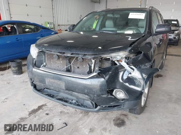 ✅ 2013 Toyota Highlander Plus • VIN: 5TDBK3EHXDS254000 • Lot: 43268061. Listed on IAAI with 319,250 mi. Free auction sales archive from the USA and detailed vehicle history report at DreamBid. Image 6.