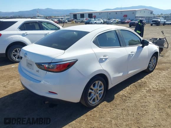 ✅ 2017 Toyota Yaris • VIN: 3MYDLBYVXHY190347 • Lot: 43407157. Listed on IAAI with 106,176 mi. Free auction sales archive from the USA and detailed vehicle history report at DreamBid. Image 4.