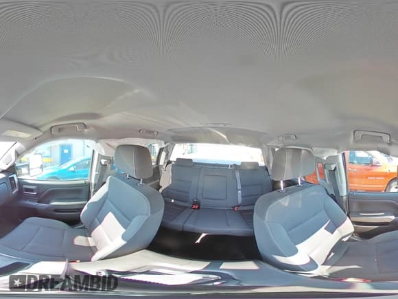 ✅ 2017 Chevrolet Silverado 2500HD LT • VIN: 1GC1KVEG8HF224384 • Lot: 68040335. Wystawiony na Copart z przebiegiem 139 618 mil. Bezpłatny archiwum sprzedaży aukcyjnych z USA i szczegółowy raport historii pojazdu na DreamBid. Zdjęcie 14.