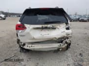 ✅ 2019 Subaru Forester Limited • VIN: JF2SKAUCXKH484035 • Lot: 43721033. Wystawiony na IAAI z przebiegiem 93 684 mil. Bezpłatny archiwum sprzedaży aukcyjnych z USA i szczegółowy raport historii pojazdu na DreamBid. Zdjęcie 6.