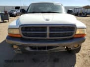 ✅ 2003 Dodge Durango SLT Plus • VIN: 1D4HS58N23F594685 • Лот: 81775725. Опубликован ранее на Copart с пробегом 346 844 миль. Бесплатный доступ к архиву аукционных продаж из США и подробный отчёт об истории автомобиля на DreamBid. Изображение 5.