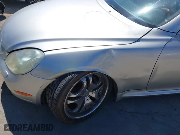 ✅ 2004 Lexus SC 430 • VIN: JTHFN48Y240051243 • Lot: 42638957. Listed on IAAI with 195,849 mi. Free auction sales archive from the USA and detailed vehicle history report at DreamBid. Image 6.