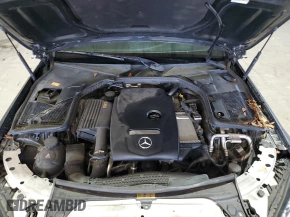 ✅ 2017 Mercedes-Benz C 300 • VIN: WDDWJ4KB2HF370197 • Lot: 85157015. Wystawiony na Copart z przebiegiem 160 603 mil. Bezpłatny archiwum sprzedaży aukcyjnych z USA i szczegółowy raport historii pojazdu na DreamBid. Zdjęcie 11.