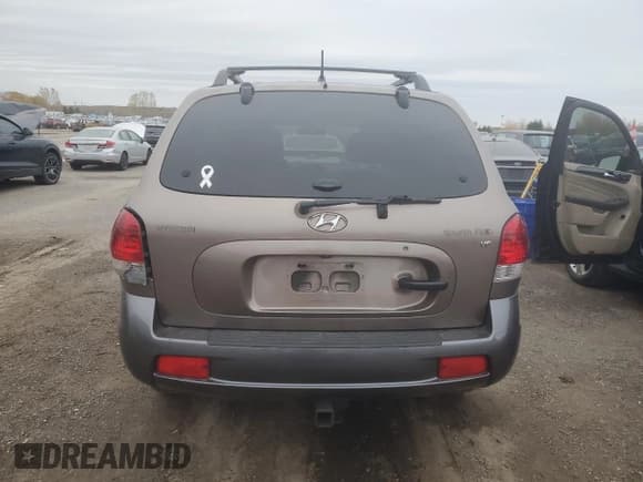 ✅ 2006 Hyundai Santa Fe • VIN: KM8SB13D26U032159 • Лот: 89646945. Опубликован ранее на Copart с пробегом 143 753 миль. Бесплатный доступ к архиву аукционных продаж из США и подробный отчёт об истории автомобиля на DreamBid. Изображение 6.