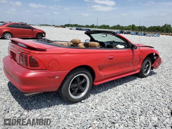 ✅ 1997 Ford Mustang GT • VIN: 1FALP45X2VF151535 • Lot: 53718195. Listed on Copart with 174,352 mi. Free auction sales archive from the USA and detailed vehicle history report at DreamBid. Image 3.