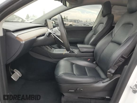 ✅ 2022 Tesla Model Y Performance • VIN: 7SAYGDEF8NF507274 • Lot: 84447245. Listed on Copart with Not provided. Free auction sales archive from the USA and detailed vehicle history report at DreamBid. Image 7.