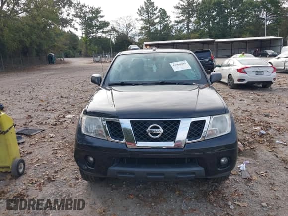 ✅ 2018 Nissan Frontier SV • VIN: 1N6DD0FR1JN718086 • Lot: 43400695. Listed on IAAI with 127,928 mi. Free auction sales archive from the USA and detailed vehicle history report at DreamBid. Image 11.