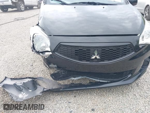 ✅ 2020 Mitsubishi Mirage SE • VIN: ML32F4FJ5LHF07275 • Lot: 42226979. Wystawiony na IAAI z przebiegiem 44 548 mil. Bezpłatny archiwum sprzedaży aukcyjnych z USA i szczegółowy raport historii pojazdu na DreamBid. Zdjęcie 18.