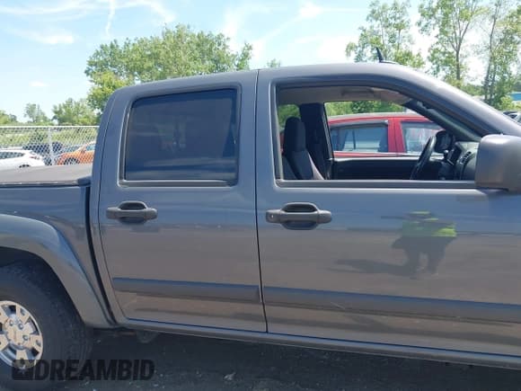 ✅ 2008 GMC Canyon SLE2 • VIN: 1GTDT13E488122587 • Лот: 42526178. Опубликован ранее на IAAI с пробегом 131 115 миль. Бесплатный доступ к архиву аукционных продаж из США и подробный отчёт об истории автомобиля на DreamBid. Изображение 13.