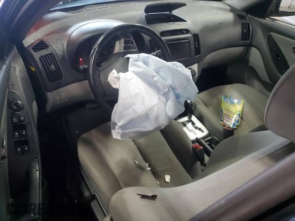 2010 Hyundai Elantra GLS z VIN KMHDU4AD5AU021446, wystawiony jako Copart lot #70628594 z przebiegiem Nie podano mil oraz Szkoda całkowita • Salvage title. Historia ofert i sprzedaży dostępna na DreamBid. Obrazek 8.