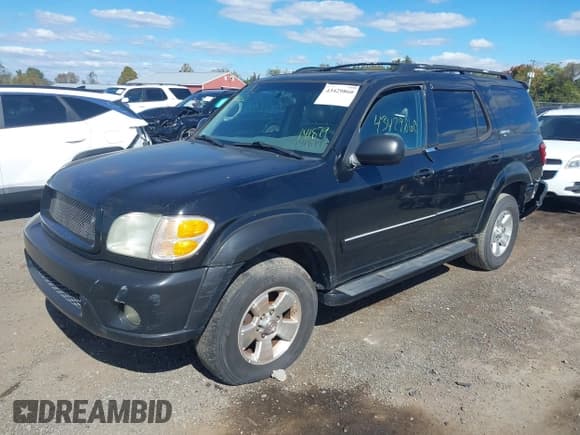 ✅ 2003 Toyota Sequoia Limited • VIN: 5TDBT48A53S141829 • Lot: 43429860. Listed on IAAI with 336,618 mi. Free auction sales archive from the USA and detailed vehicle history report at DreamBid. Image 2.
