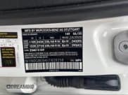 ✅ 2020 Mercedes-Benz GLC 300 • VIN: W1N0G8EB4LF828258 • Lot: 43777345. Wystawiony na IAAI z przebiegiem 94 115 mil. Bezpłatny archiwum sprzedaży aukcyjnych z USA i szczegółowy raport historii pojazdu na DreamBid. Zdjęcie 9.