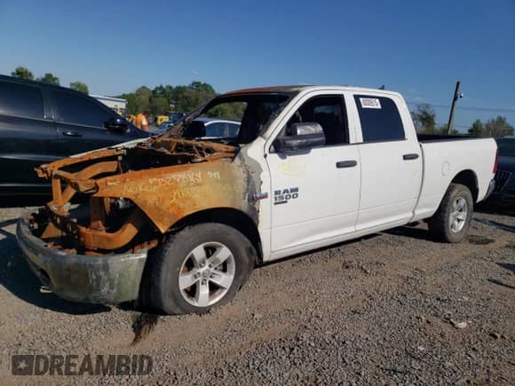 2023 Ram 1500 SLT z VIN 1C6RR7TT5PS565247, wystawiony jako Copart lot #80309515 z przebiegiem Nie podano mil oraz Nie do naprawy • Non repairable. Historia ofert i sprzedaży dostępna na DreamBid. Obrazek 1.