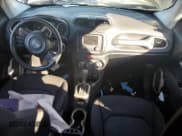 ✅ 2017 Jeep Renegade Latitude • VIN: ZACCJABB4HPG51166 • Лот: 90932705. Опубликован ранее на Copart с пробегом 105 431 миль. Бесплатный доступ к архиву аукционных продаж из США и подробный отчёт об истории автомобиля на DreamBid. Изображение 8.