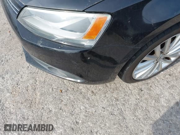 ✅ 2011 Volkswagen Jetta SEL • VIN: 3VWLX7AJ6BM394822 • Лот: 42360987. Опубликован ранее на IAAI с пробегом 173 310 миль. Бесплатный доступ к архиву аукционных продаж из США и подробный отчёт об истории автомобиля на DreamBid. Изображение 6.