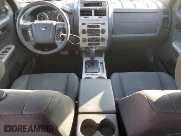 ✅ 2012 Ford Escape XLT • VIN: 1FMCU9DG4CKA33343 • Лот: 87052024. Опубликован ранее на Copart с пробегом 87 828 миль. Бесплатный доступ к архиву аукционных продаж из США и подробный отчёт об истории автомобиля на DreamBid. Изображение 8.