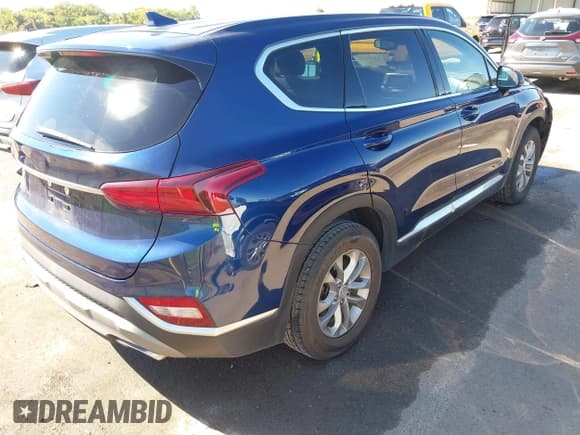 ✅ 2019 Hyundai Santa Fe SEL • VIN: 5NMS33AD7KH020056 • Lot: 43397434. Wystawiony na IAAI z przebiegiem 97 779 mil. Bezpłatny archiwum sprzedaży aukcyjnych z USA i szczegółowy raport historii pojazdu na DreamBid. Zdjęcie 4.