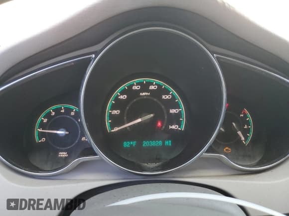 ✅ 2012 Chevrolet Malibu 1FL • VIN: 1G1ZA5EU8CF373049 • Lot: 86330375. Listed on Copart with 203,828 mi. Free auction sales archive from the USA and detailed vehicle history report at DreamBid. Image 9.