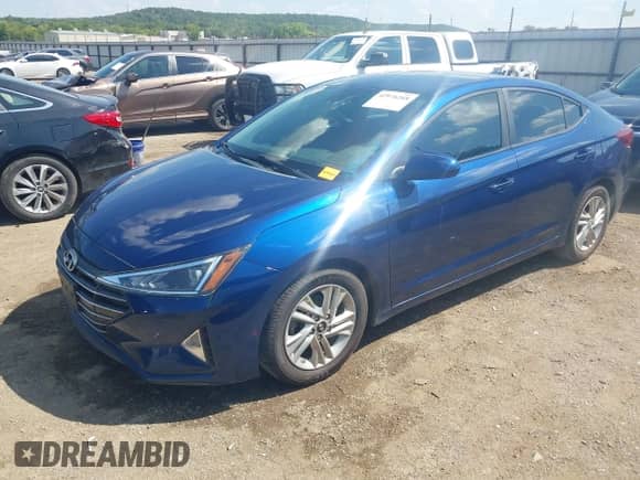 ✅ 2020 Hyundai Elantra SEL • VIN: 5NPD84LF0LH541106 • Lot: 42976268. Wystawiony na IAAI z przebiegiem 131 538 mil mil. Skorzystaj z bezpłatnego archiwum sprzedaży aukcyjnych z USA i zobacz szczegółowy raport historii pojazdu na DreamBid. Zdjęcie 2.