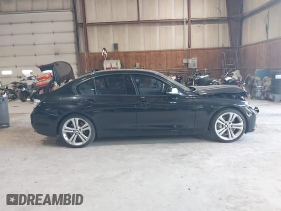 ✅ 2012 BMW 3 Series 335i • VIN: WBA3A9G54CNN67705 • Лот: 42206308. Опубликован ранее на IAAI с пробегом 93 597 миль. Бесплатный доступ к архиву аукционных продаж из США и подробный отчёт об истории автомобиля на DreamBid. Изображение 13.