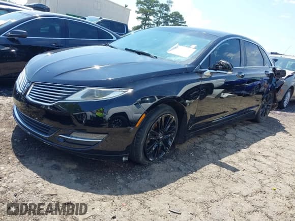 ✅ 2013 Lincoln MKZ • VIN: 3LN6L2G96DR804578 • Lot: 41992666. Wystawiony na IAAI z przebiegiem 270 057 mil. Bezpłatny archiwum sprzedaży aukcyjnych z USA i szczegółowy raport historii pojazdu na DreamBid. Zdjęcie 18.