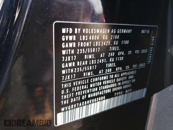 ✅ 2017 Volkswagen Tiguan Wolfsburg Edition • VIN: WVGRV7AX8HK002684 • Lot: 90586635. Wystawiony na Copart z przebiegiem 156 594 mil. Bezpłatny archiwum sprzedaży aukcyjnych z USA i szczegółowy raport historii pojazdu na DreamBid. Zdjęcie 14.