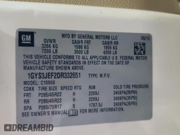 ✅ 2013 Cadillac Escalade ESV Premium • VIN: 1GYS3JEF2DR332651 • Лот: 83073324. Опубликован ранее на Copart с пробегом 231 561 миль. Бесплатный доступ к архиву аукционных продаж из США и подробный отчёт об истории автомобиля на DreamBid. Изображение 13.