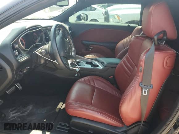 2019 Dodge Challenger SRT Hellcat Redeye Widebody z VIN 2C3CDZL91KH537138, wystawiony jako Copart lot #69056105 z przebiegiem 9 386 mil mil oraz Szkoda całkowita • Salvage title. Historia ofert i sprzedaży dostępna na DreamBid. Obrazek 7.