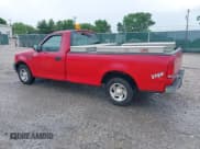 ✅ 2004 Ford F-150 XL • VIN: 2FTRF17W04CA88262 • Lot: 42312475. Wystawiony na IAAI z przebiegiem 84 272 mil. Bezpłatny archiwum sprzedaży aukcyjnych z USA i szczegółowy raport historii pojazdu na DreamBid. Zdjęcie 3.