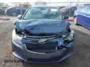 2013 Chevrolet Cruze 1LT z VIN 1G1PC5SB1D7232128, wystawiony jako IAAI lot #40415492 z przebiegiem 159 418 mil mil oraz . Historia ofert i sprzedaży dostępna na DreamBid. Obrazek 12.