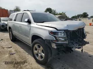 ✅ 2020 Chevrolet Suburban Premier • VIN: 1GNSKJKC0LR164243 • Lot: 70530624. Wystawiony na Copart z przebiegiem Nie podano. Bezpłatny archiwum sprzedaży aukcyjnych z USA i szczegółowy raport historii pojazdu na DreamBid. Zdjęcie 4.