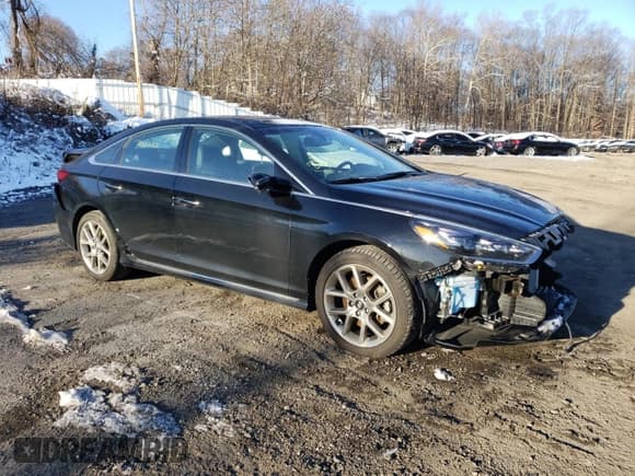 ✅ 2018 Hyundai Sonata Limited Plus • VIN: 5NPE34AB4JH721897 • Лот: 70402112. Опубликован ранее на Copart с пробегом 44 969 миль. Бесплатный доступ к архиву аукционных продаж из США и подробный отчёт об истории автомобиля на DreamBid. Изображение 4.