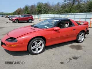 1997 Chevrolet Camaro Z28 z VIN 2G1FP22P0V2121217, wystawiony jako Copart lot #67304724 z przebiegiem 85 691 mil mil oraz Szkoda całkowita • Salvage title. Historia ofert i sprzedaży dostępna na DreamBid. Obrazek 1.