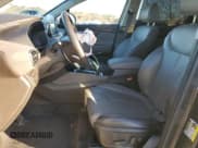 ✅ 2020 Hyundai Santa Fe SEL • VIN: 5NMS3CAA1LH198911 • Lot: 81216623. Wystawiony na Copart z przebiegiem 100 704 mil. Bezpłatny archiwum sprzedaży aukcyjnych z USA i szczegółowy raport historii pojazdu na DreamBid. Zdjęcie 7.