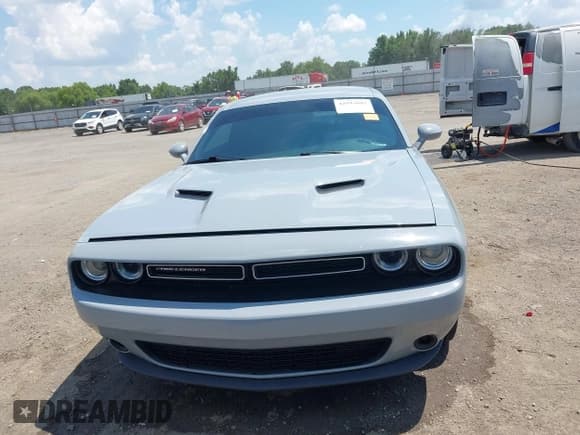 ✅ 2021 Dodge Challenger SXT • VIN: 2C3CDZAG9MH538638 • Lot: 42593682. Wystawiony na IAAI z przebiegiem 97 447 mil. Bezpłatny archiwum sprzedaży aukcyjnych z USA i szczegółowy raport historii pojazdu na DreamBid. Zdjęcie 12.