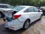 2016 Hyundai Sonata SE with VIN 5NPE24AFXGH421859, listed as a IAAI auction lot 43198351 with 68,275 mi miles and . Bid and sale history available at DreamBid. Image 4.