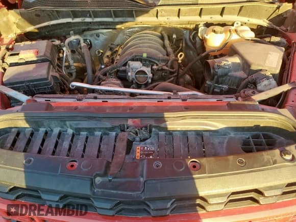 ✅ 2020 Chevrolet Silverado 1500 Custom • VIN: 3GCPYBEH8LG354981 • Lot: 92184055. Wystawiony na Copart z przebiegiem 149 203 mil. Bezpłatny archiwum sprzedaży aukcyjnych z USA i szczegółowy raport historii pojazdu na DreamBid. Zdjęcie 11.