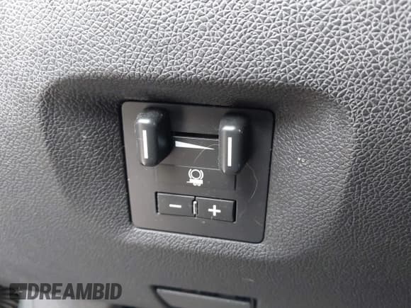 ✅ 2007 Chevrolet Silverado 2500HD 1LT • VIN: 1GCHK23K27F549776 • Лот: 42155334. Опубликован ранее на IAAI с пробегом 118 846 миль. Бесплатный доступ к архиву аукционных продаж из США и подробный отчёт об истории автомобиля на DreamBid. Изображение 19.