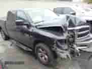 2019 Ram 1500 Big Horn z VIN 1C6RR6TT8KS730615, wystawiony jako IAAI lot #42407873 z przebiegiem 90 891 mil mil oraz . Historia ofert i sprzedaży dostępna na DreamBid. Obrazek 1.