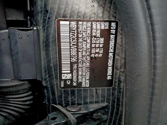 ✅ 2018 BMW i3 • VIN: WBY7Z2C5XJVB88796 • Лот: 94776925. Опубликован ранее на Copart с пробегом 40 211 миль. Бесплатный доступ к архиву аукционных продаж из США и подробный отчёт об истории автомобиля на DreamBid. Изображение 13.