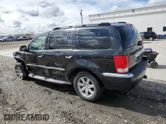 ✅ 2009 Chrysler Aspen Limited • VIN: 1A8HW58T69F702243 • Лот: 51640845. Опубликован ранее на Copart с пробегом 175 033 миль. Бесплатный доступ к архиву аукционных продаж из США и подробный отчёт об истории автомобиля на DreamBid. Изображение 2.